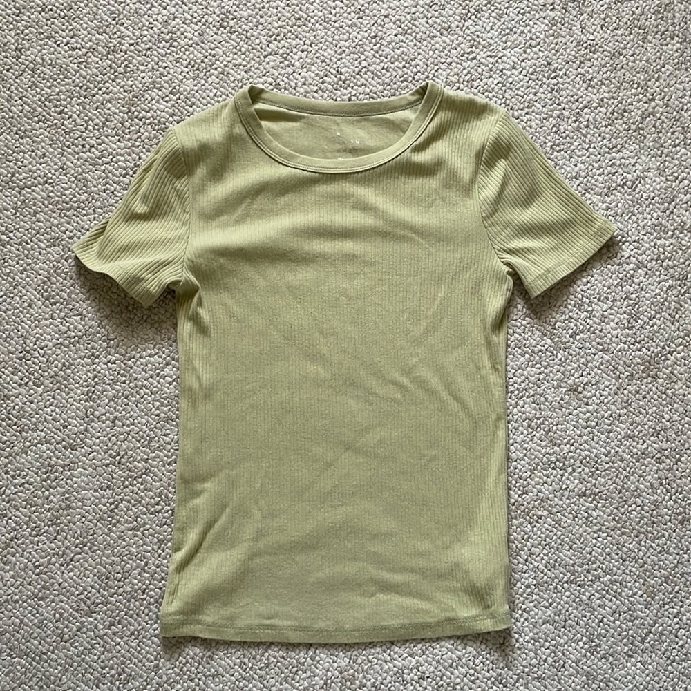 A new day ribbed t-shirt short sleeve lime green shirt